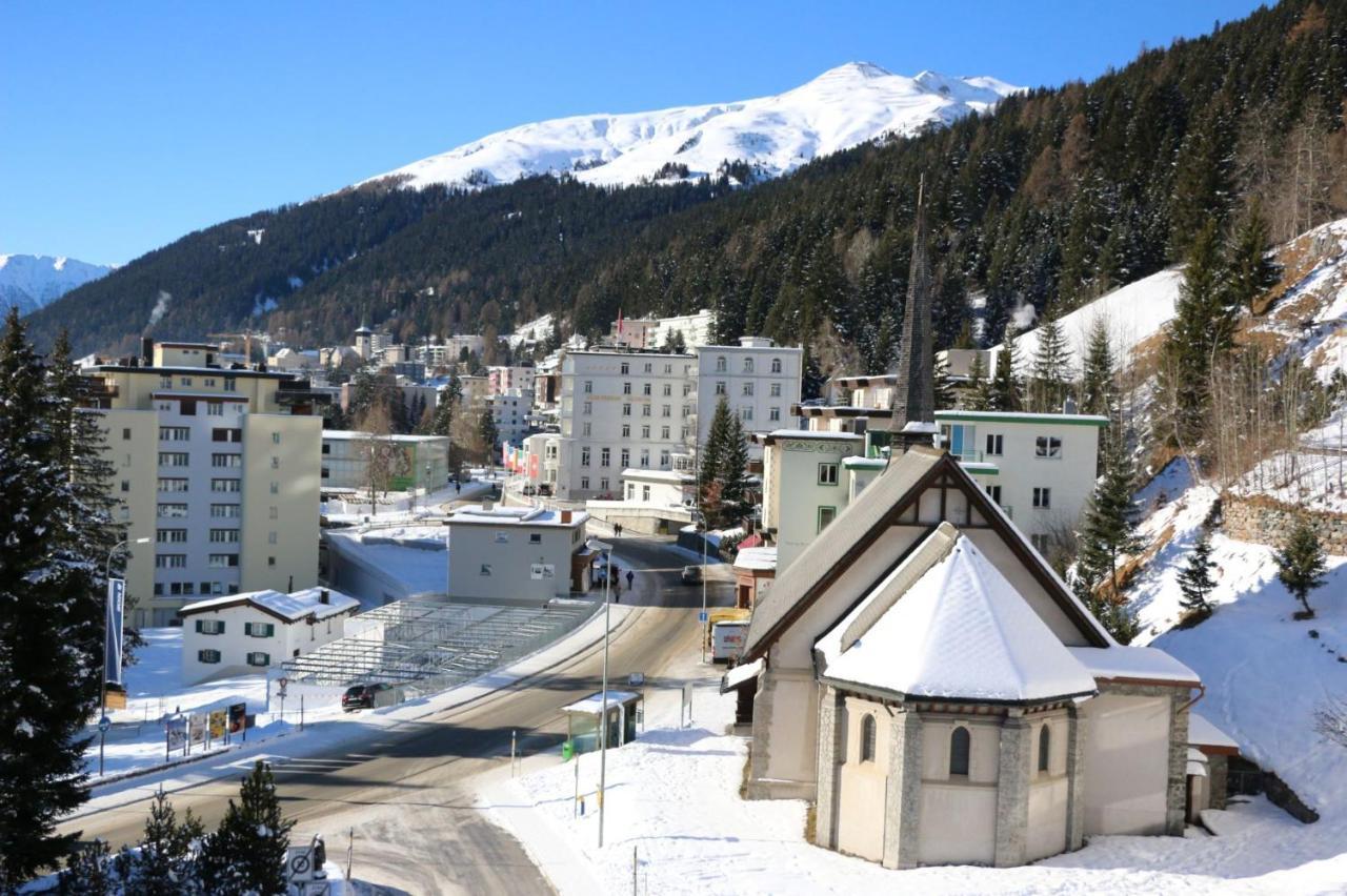 Ferienwohnungen, Carlton Am Park, Davos Platz מראה חיצוני תמונה
